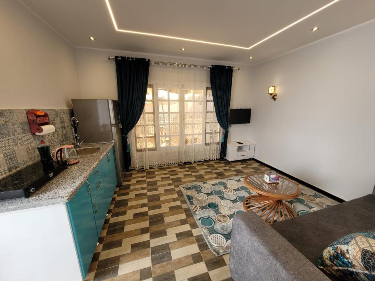 Villa Golden Life Apartments, New Property With Pool Access Luxor Esterno foto
